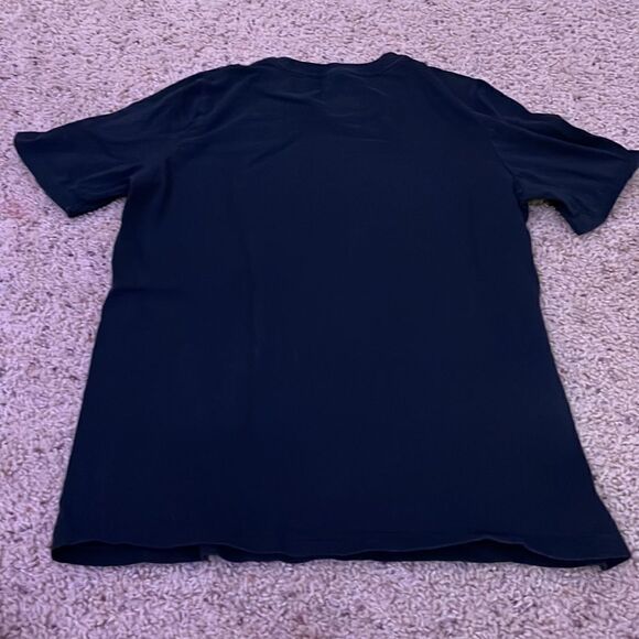 BOYS SIZE LARGE NHL PITTSBURGH PENGUINS SHIRT - Picture 6 of 8